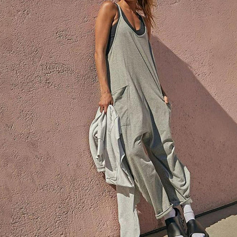 Alexandra - Jumpsuit mit V-Ausschnitt